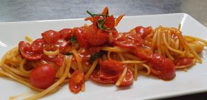 linguine-al-pomodoro