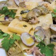 Paccheri mare e carciofi